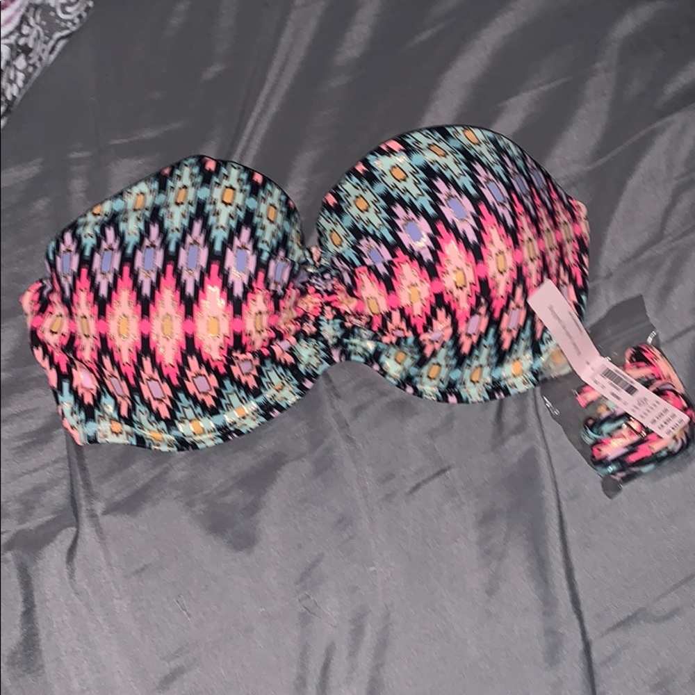 Victoria’s Secret Swim top, brand new!